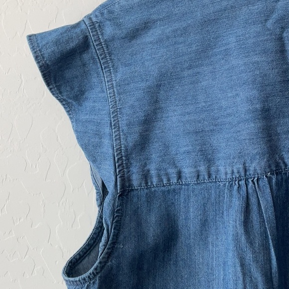 Tommy Hilfiger Top - Picture 13 of 16